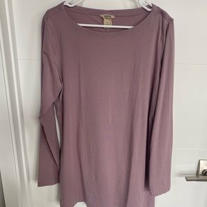 Duluth Trading Company tunic top with slit sides. Never worn. Size L.